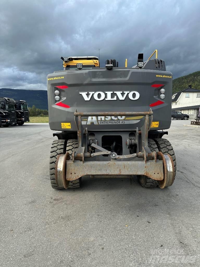 Volvo EW 160 E Excavatoare cu roti