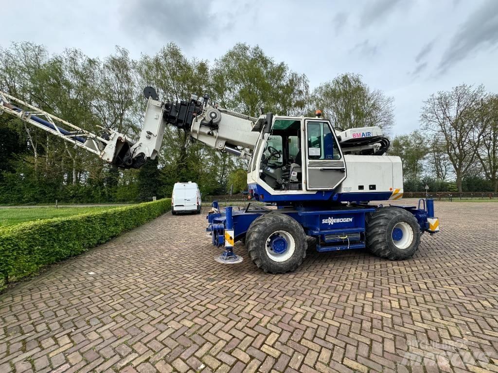 Sennebogen 608 Macara teren accidentat