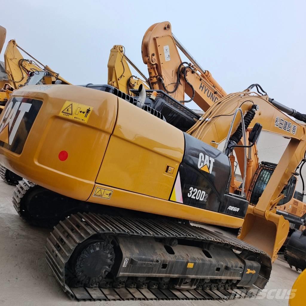 CAT 320 D 2 L Excavatoare pe șenile

