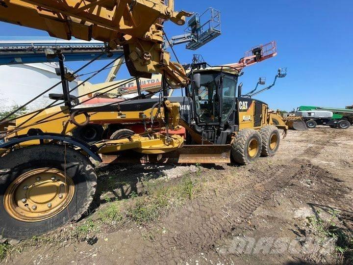 CAT 140 M Gredere
