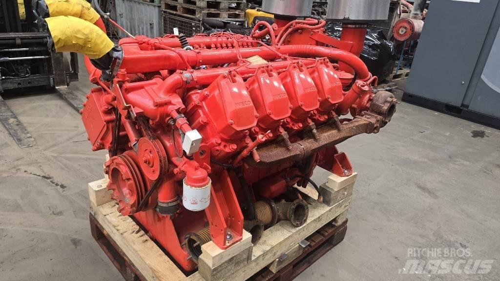 Iveco 8281 SRI V8 Motoare