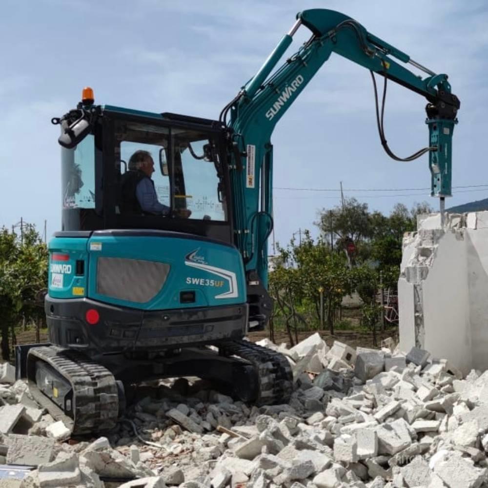 Sunward SWE35UF Mini excavatoare < 7t