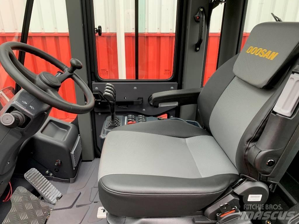 Doosan D160S-7 Stivuitor diesel