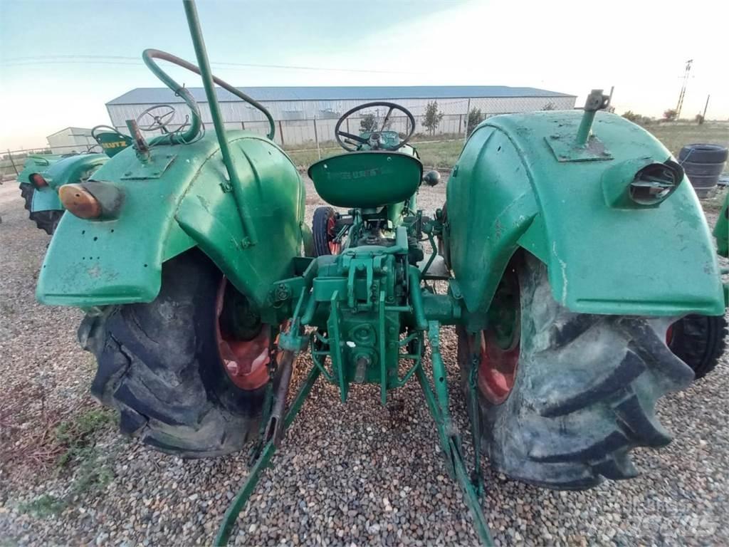 Deutz-Fahr D 40 Tractoare