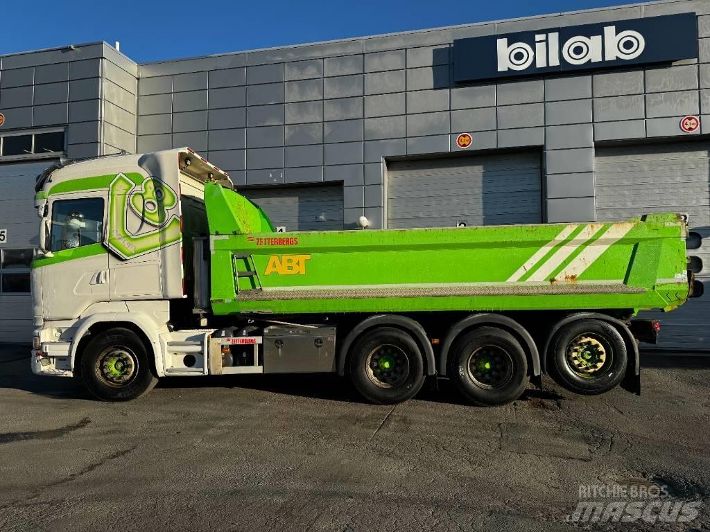 Scania R520LB8x4*4 Autobasculanta