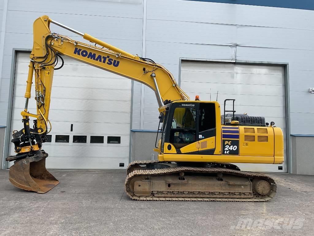 Komatsu PC240LC-11 Excavatoare pe șenile
