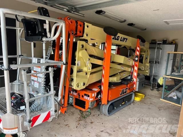 JLG 600AJ BOO Nacele cu brat articulat
