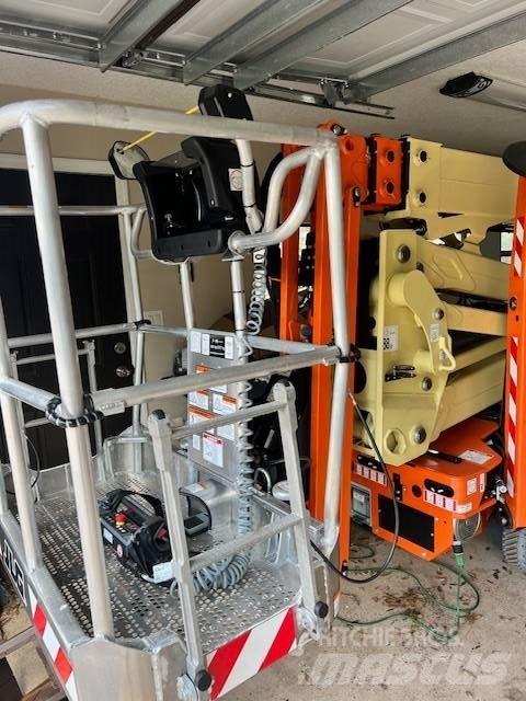 JLG 600AJ BOO Nacele cu brat articulat