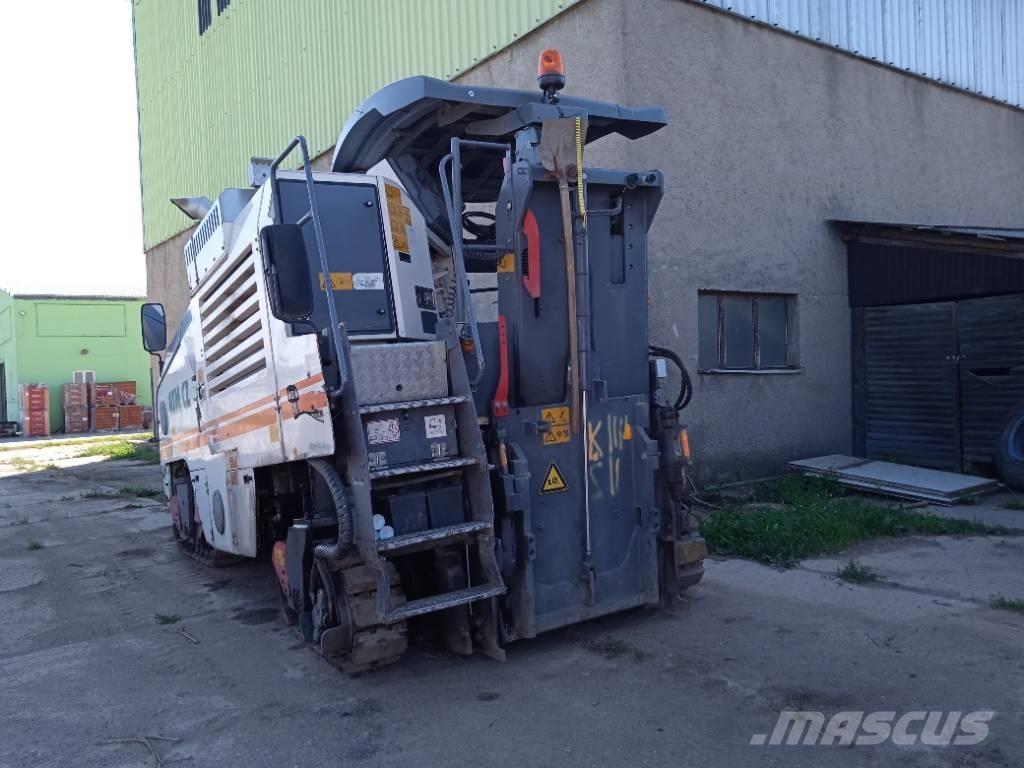Wirtgen W 100 Fi Utilaje asfalt cu freze reci