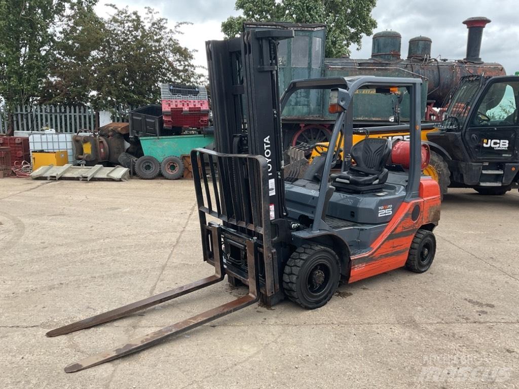 Toyota 02-8FGF25 Stivuitor GPL