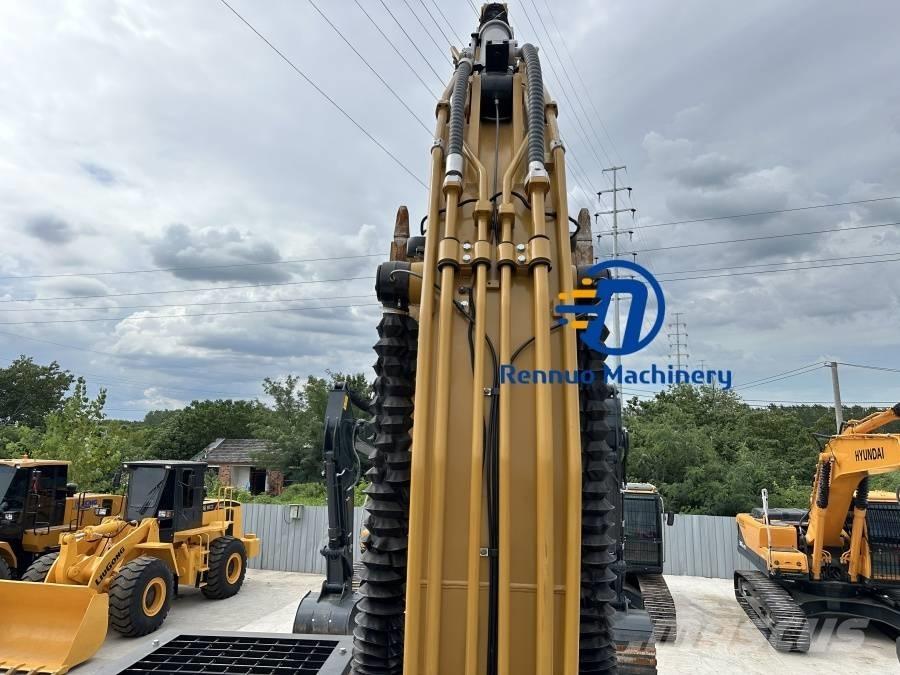CAT 330 D Excavatoare pe șenile
