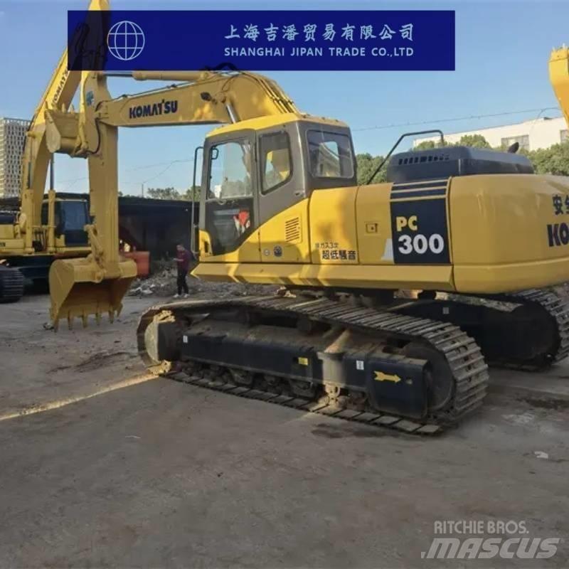 Komatsu PC 300 Excavatoare pe șenile
