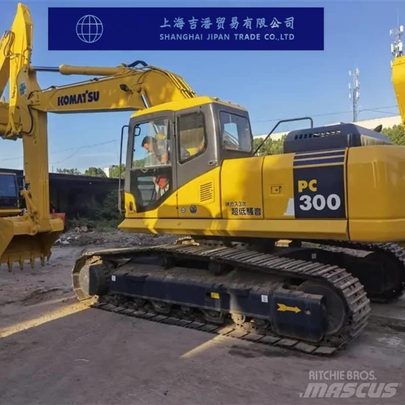 Komatsu PC 300 Excavatoare pe șenile
