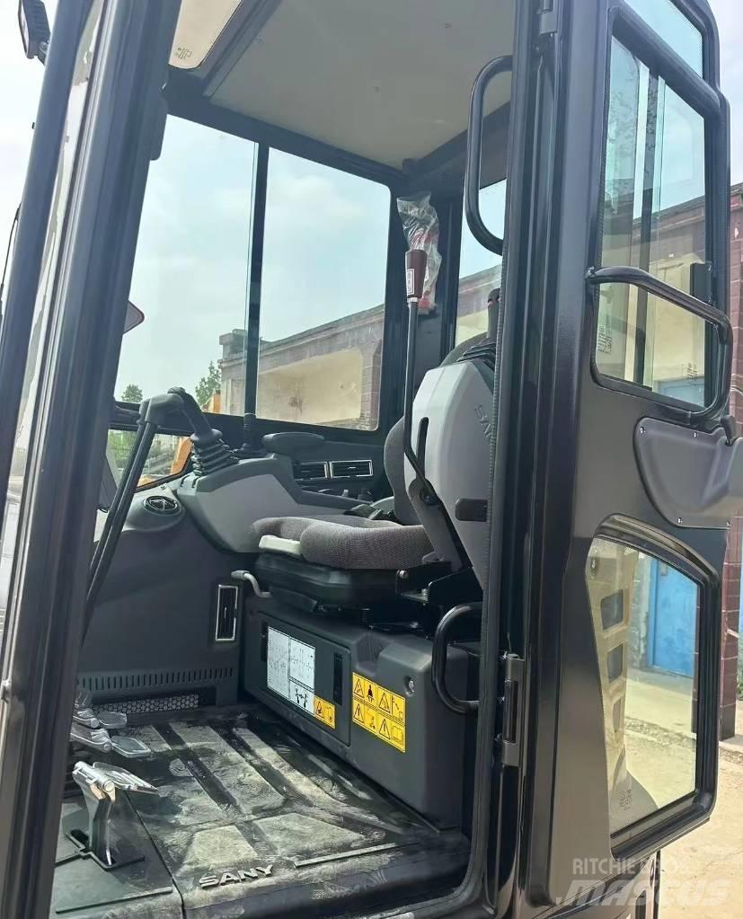 三一 35 Mini excavatoare < 7t