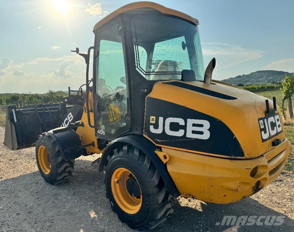 JCB 406 Incarcator pe pneuri