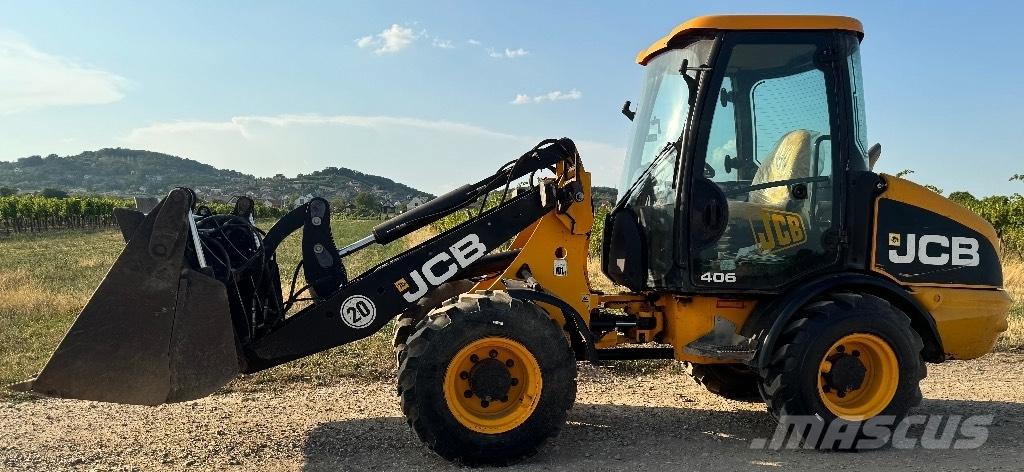 JCB 406 Incarcator pe pneuri