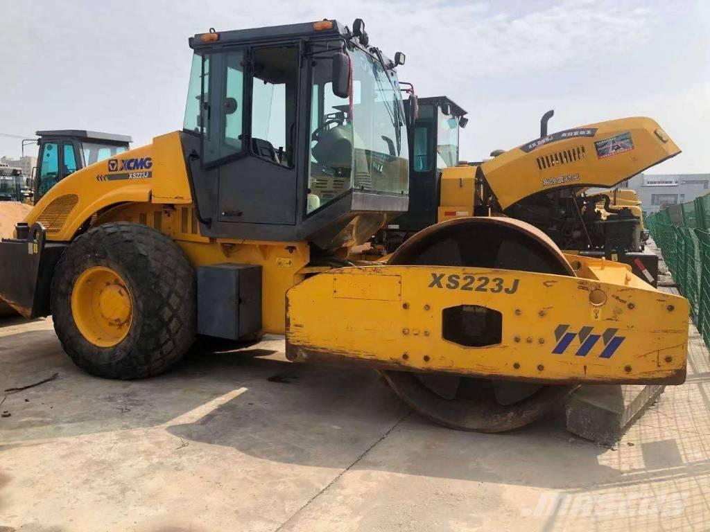 XCMG XS 223 J Compactoare monocilindrice