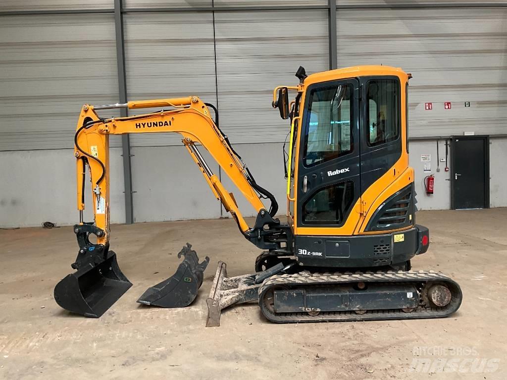 Hyundai 30 Z-9 AK Mini excavatoare < 7t