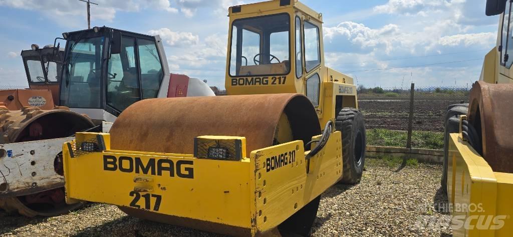 Bomag BW 217 D Compactoare monocilindrice