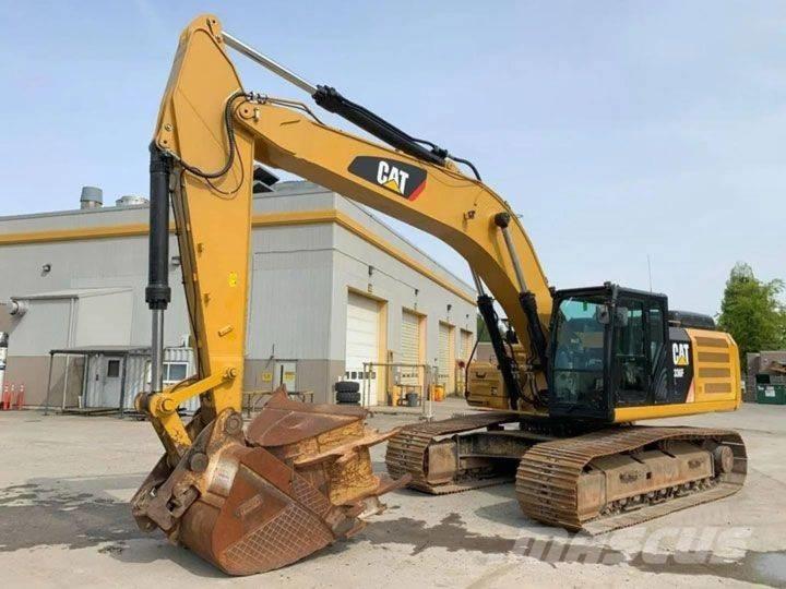 CAT 336 F L Excavatoare pe șenile
