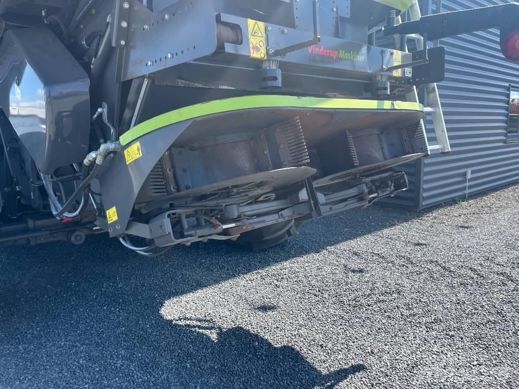 CLAAS Lexion 780 TT Combine de secerat