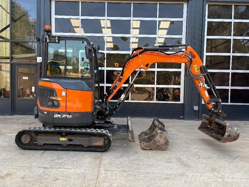 Doosan DX 27 Z Mini excavatoare < 7t