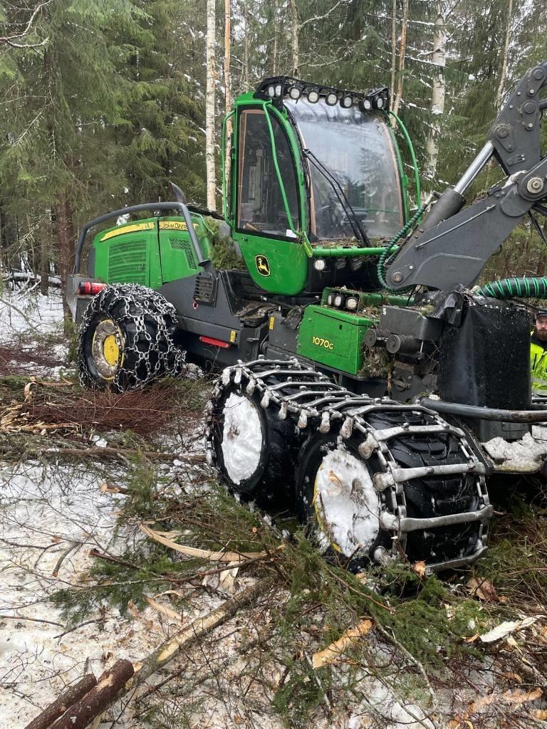 John Deere 1070 G Combine forestiere