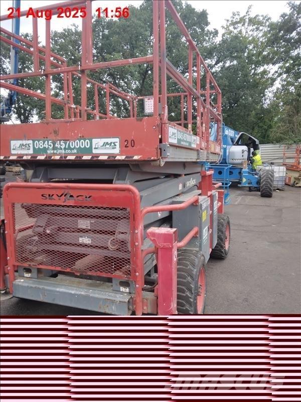 SkyJack SJ 8841 RT Platforme foarfeca