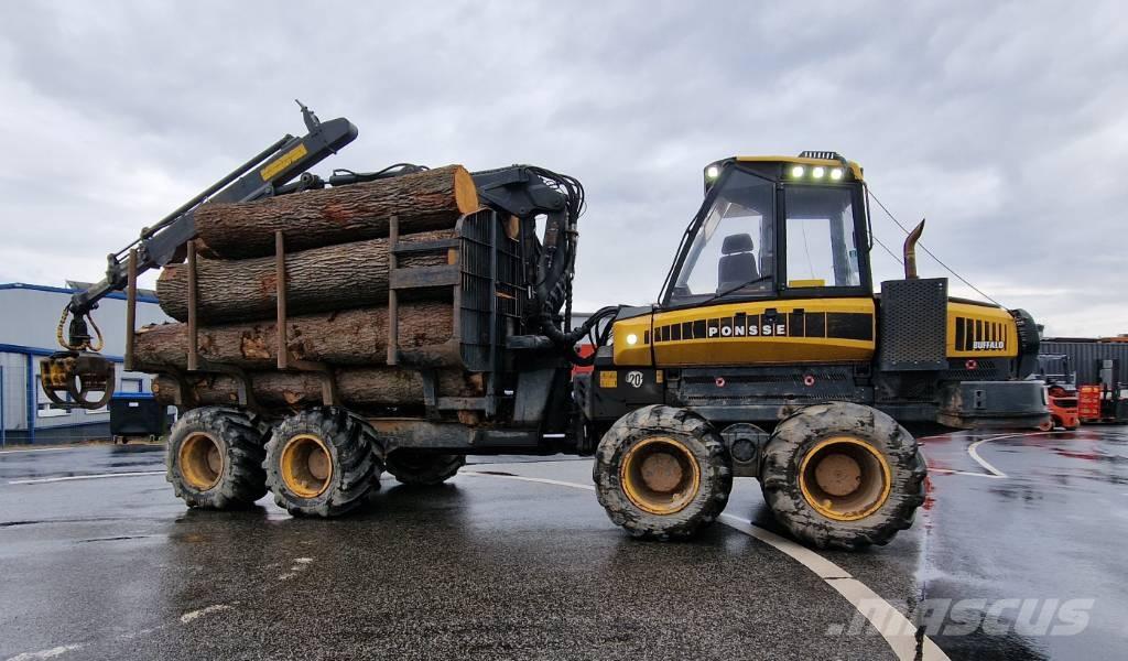 Ponsse Buffalo Transportoare
