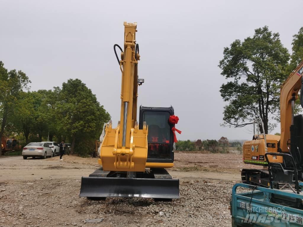 Komatsu PC 70-8 Excavatoare pe șenile
