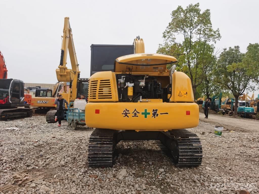Komatsu PC 70-8 Excavatoare pe șenile
