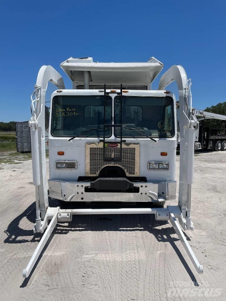 Peterbilt 320 Camion de deseuri