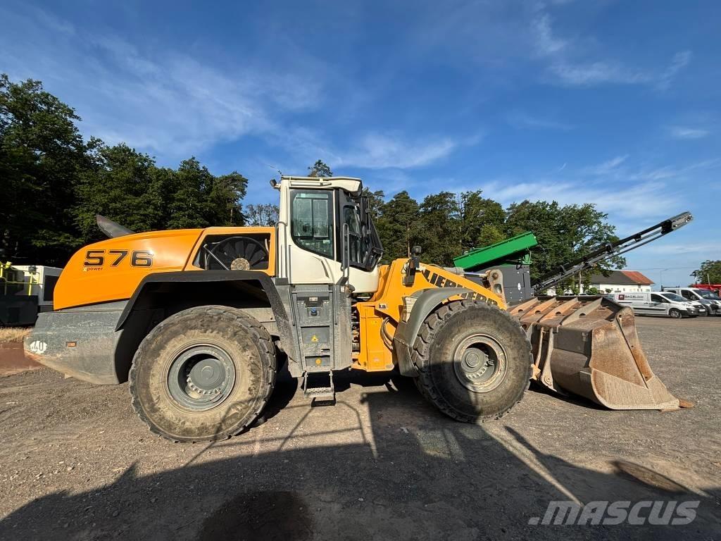 Liebherr L 576 Incarcator pe pneuri