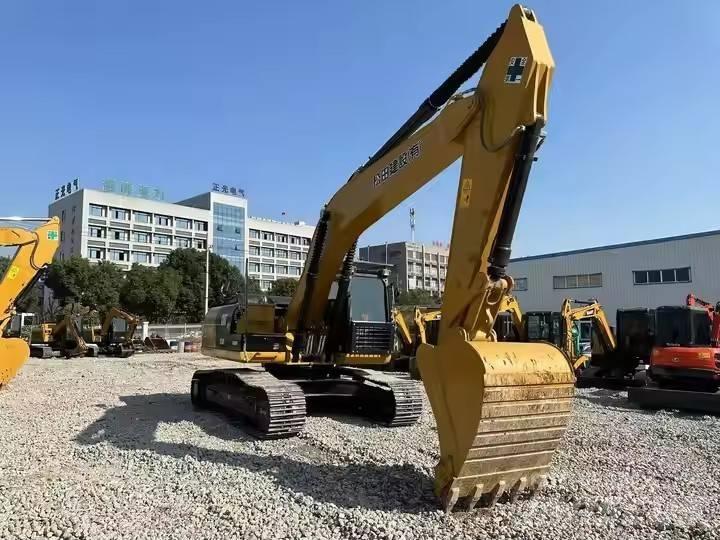 CAT CAT324D2 Excavatoare pe șenile

