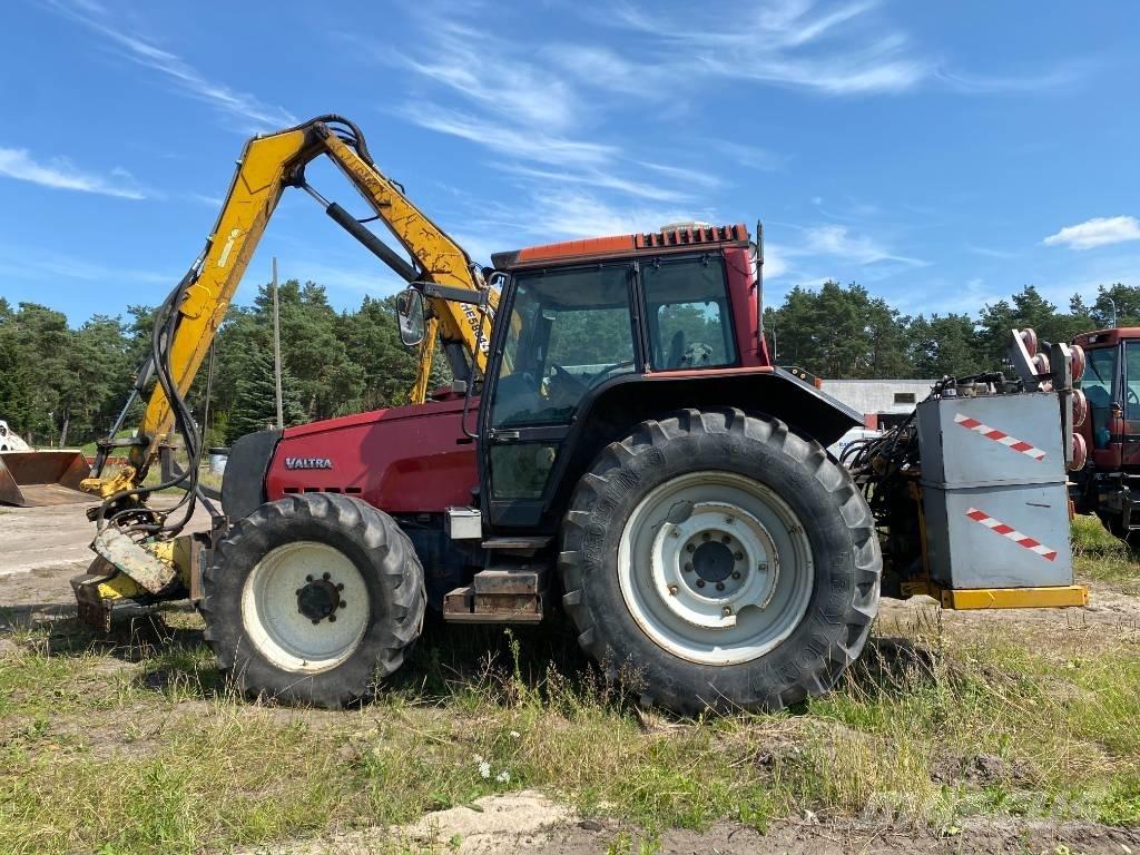 Valtra 6350 Tractoare