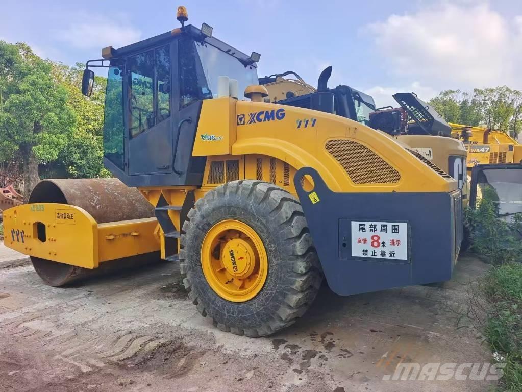 XCMG XS 203 J Compactoare monocilindrice