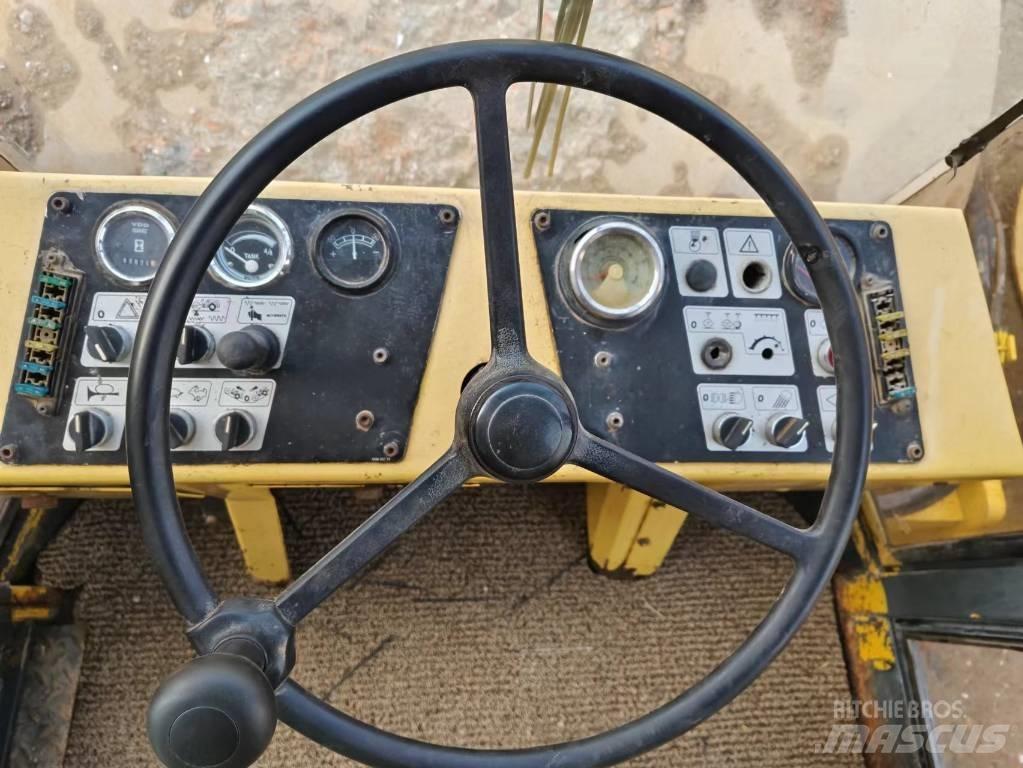 Bomag BW 217 Compactoare monocilindrice