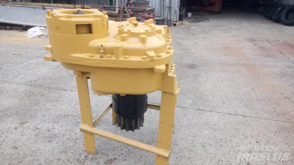 CAT 245 Transmisie