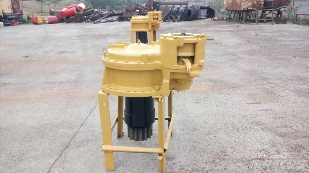 CAT 245 Transmisie