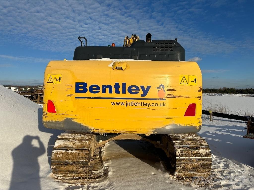 Komatsu PC 210 LC-11 Excavatoare pe șenile
