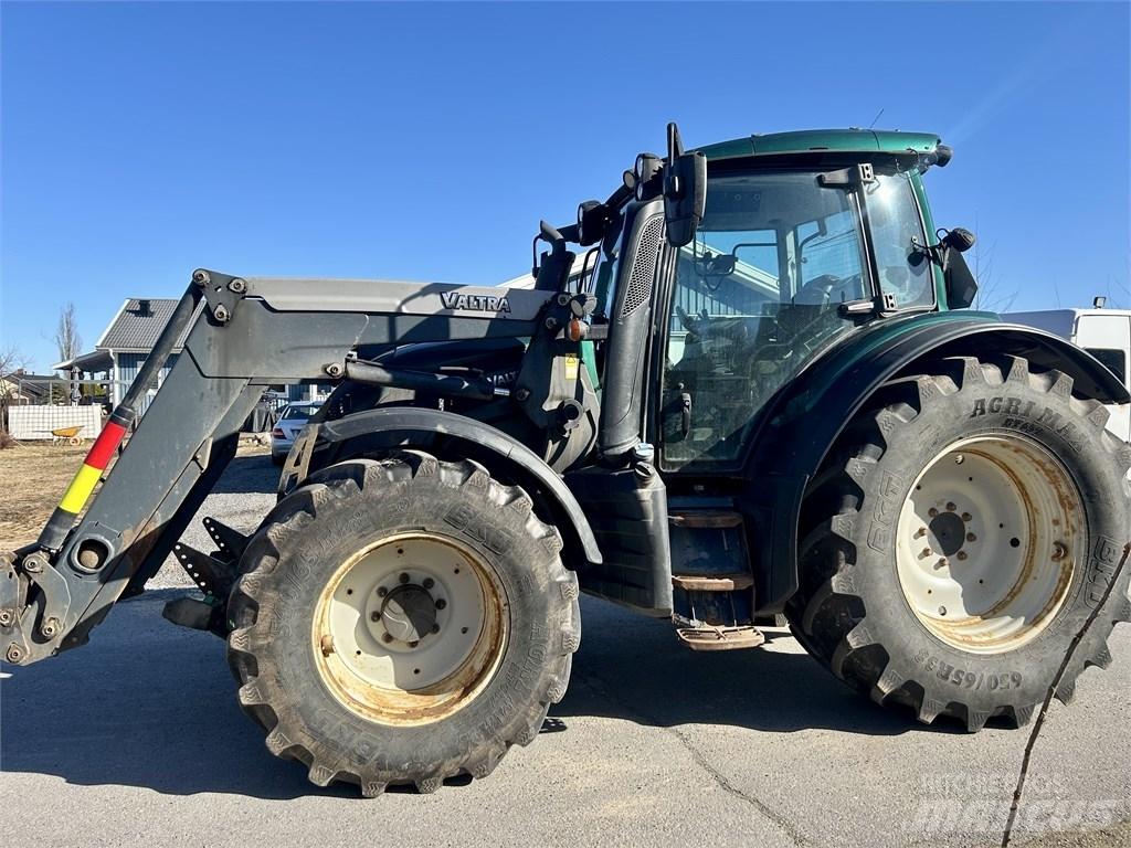 Valtra N 174 VERSU Tractoare