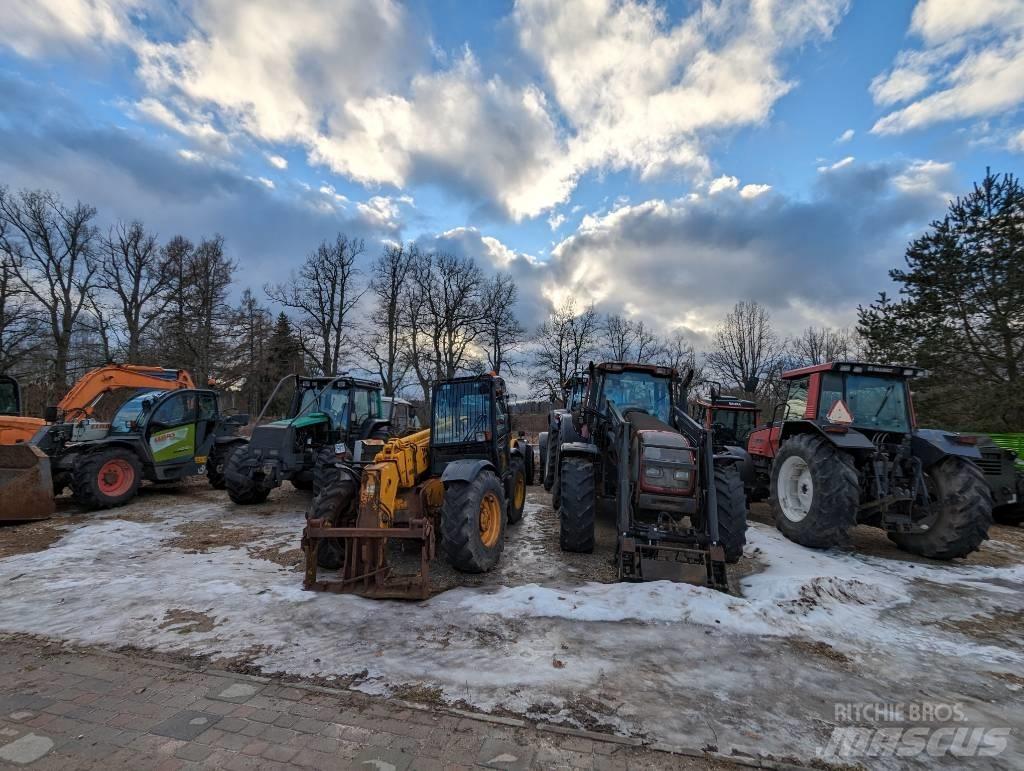 Valtra Valmet 8300 Tractoare