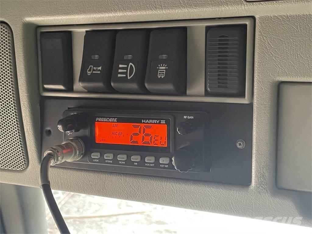Volvo FH 16 10x4 Autobasculanta