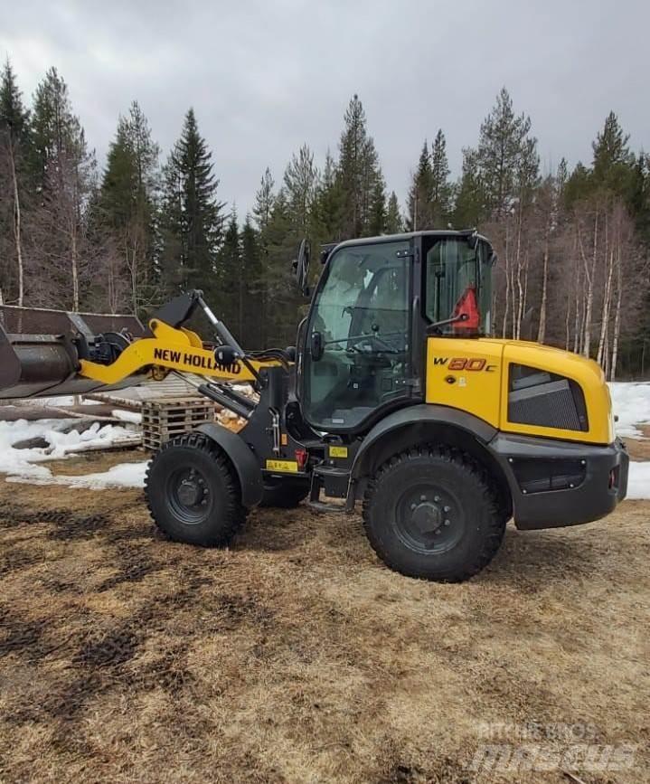 New Holland W80C Incarcator pe pneuri