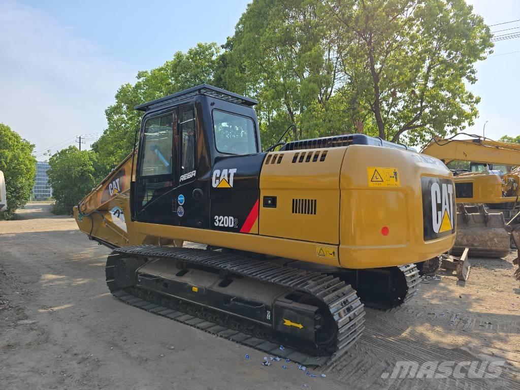 CAT 320D2 Excavatoare pe șenile
