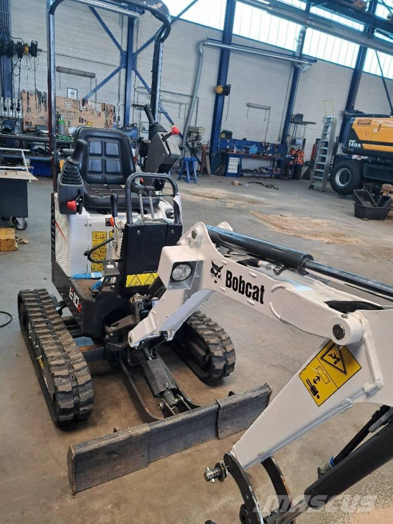 Bobcat E10Z Mini excavatoare < 7t