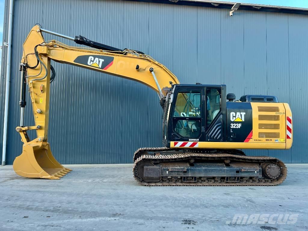 CAT 323F L Excavatoare pe șenile
