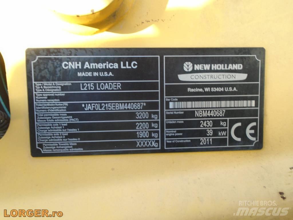 New Holland L 215 Mini incarcator
