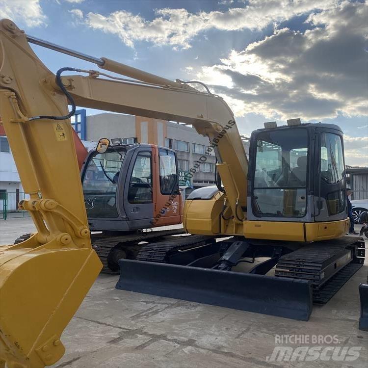 Komatsu 78 Excavatoare pe șenile
