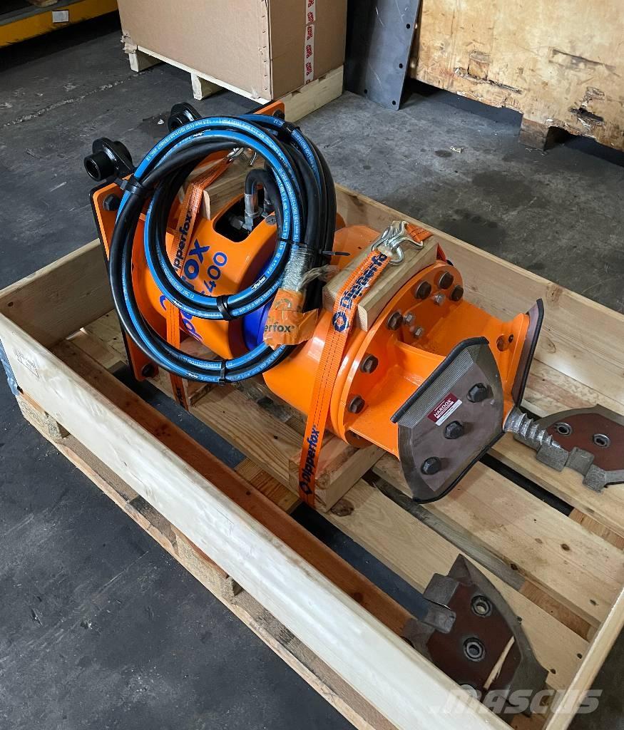 Dipperfox SC400 Utilaje întreţinere terenuri - Altele